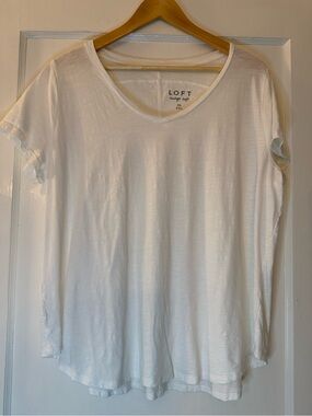 LOFT Vintage Soft White V-Neck Short Sleeve Tee